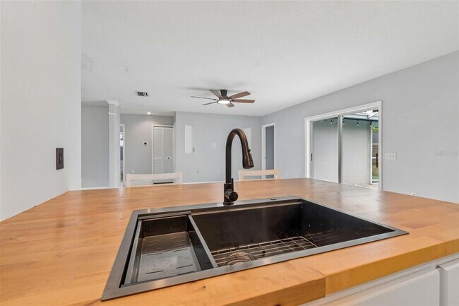 Building Photo - 4009 Orangefield Pl