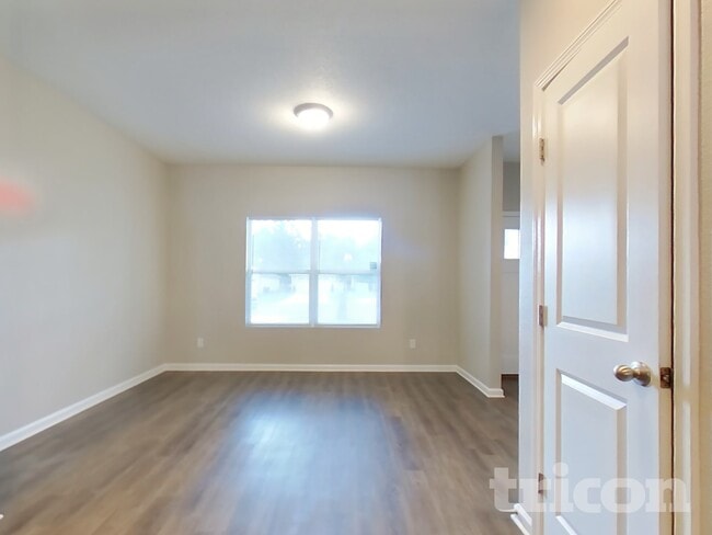 Building Photo - 6926 Monica Ct