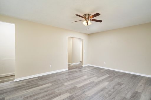 Building Photo - Totally renovated and new 5 Bedroom 2.5 Ba...