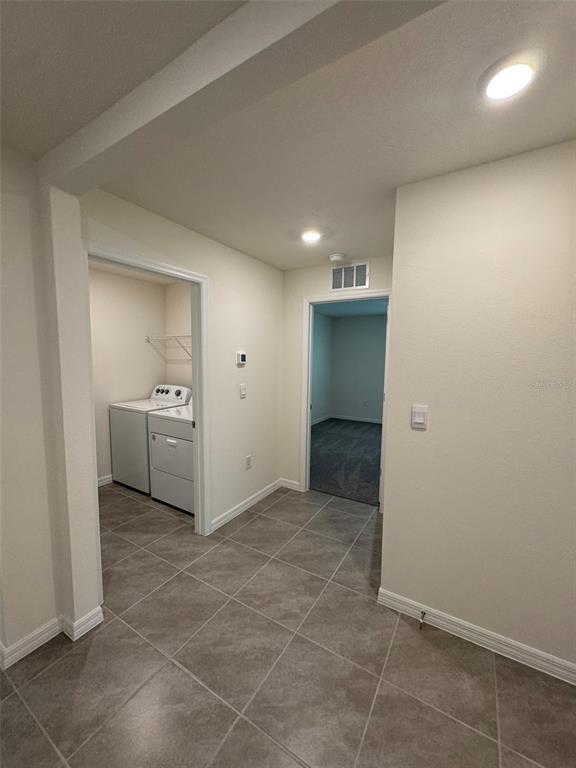 Building Photo - 8878 SW 48th Ave