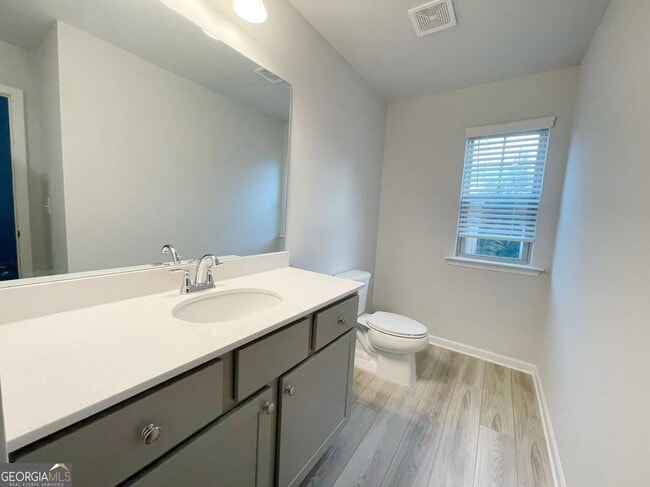 Building Photo - 928 Yancey Ct