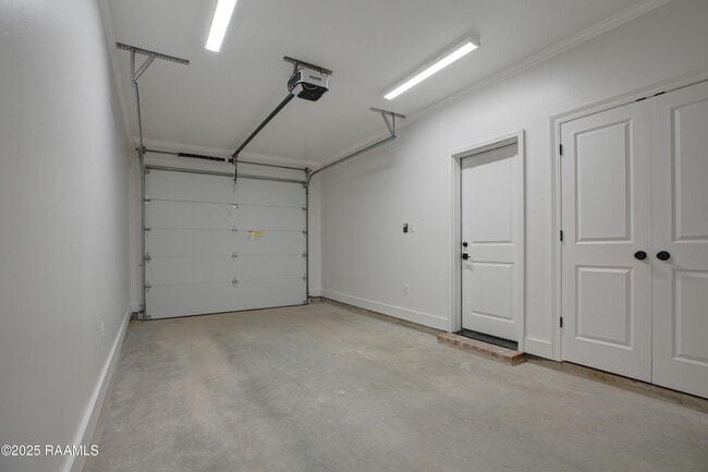 Building Photo - 424 Eraste Landry Rd