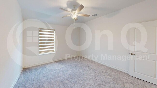 Building Photo - 6420 Pinkston Dr