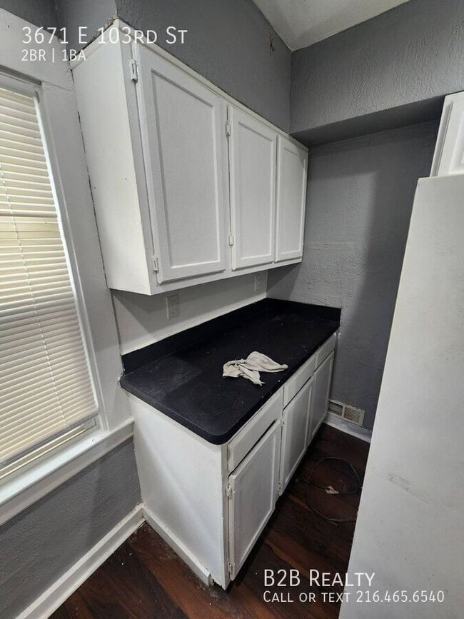 Building Photo - 3671 E 103rd St