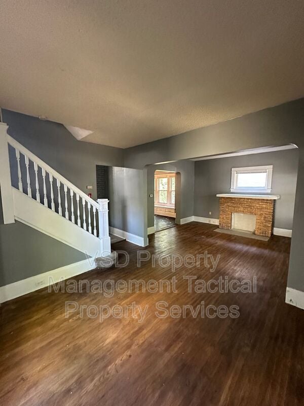 Building Photo - 3901 W 36th St