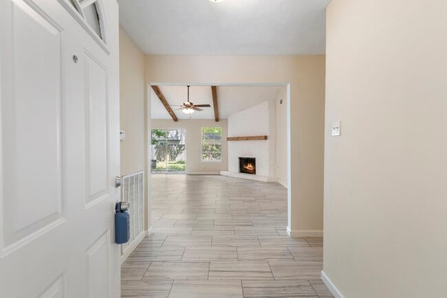 Building Photo - 12106 Gray Oak Pl