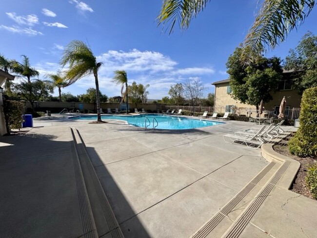 Building Photo - 1 bedroom Murrieta condo for LEASE with a ...