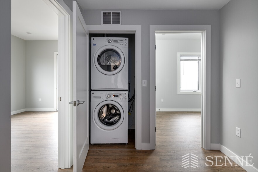 Building Photo - 3 Ward St