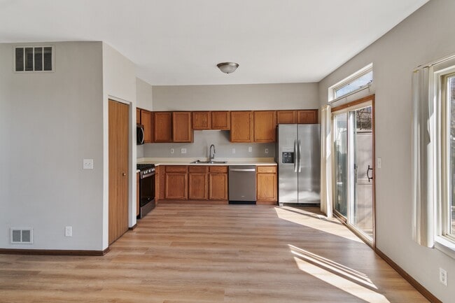 Building Photo - 14163 S Napa Cir