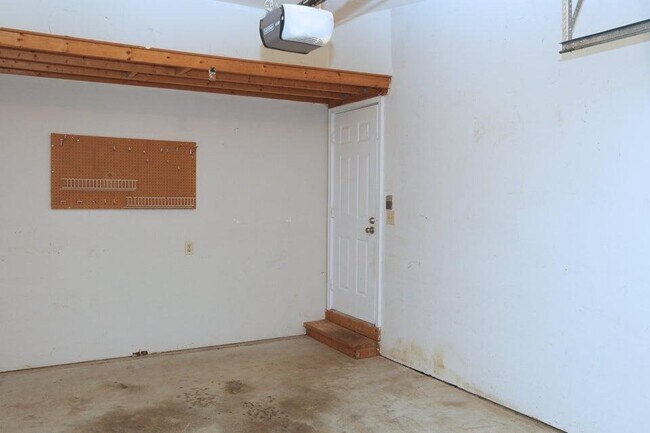 Building Photo - 4352 Cobblestone Knoll Dr