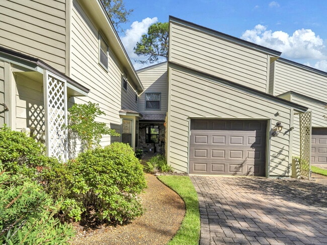 Building Photo - 258 Kidd St