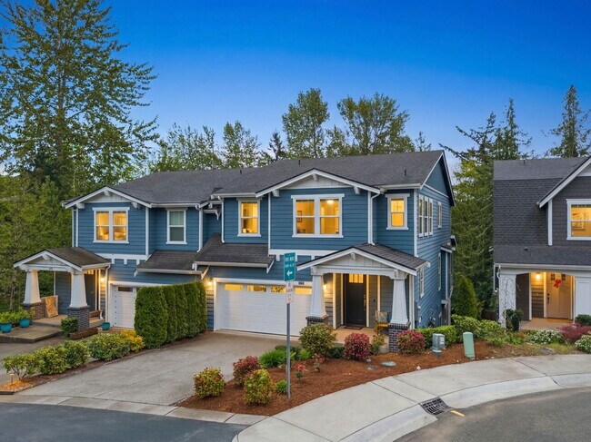 Building Photo - **North-Facing Luxury Home with Sunroom, A/C & Smart Home Features in Sammamish** Available NOW f...