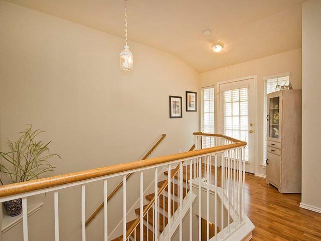 Building Photo - 16100 Great Oaks Dr