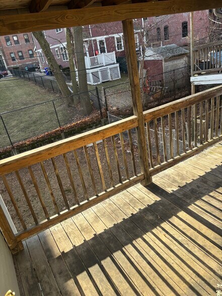 Building Photo - 7 Greenheys St