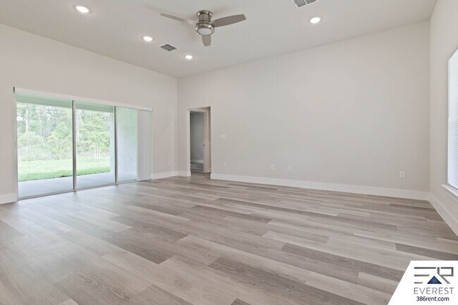 Building Photo - 51 Woodside Dr