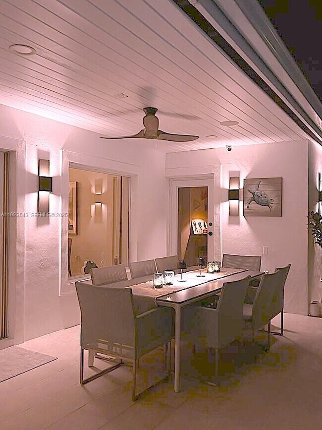 Building Photo - 375 Harbor Ct