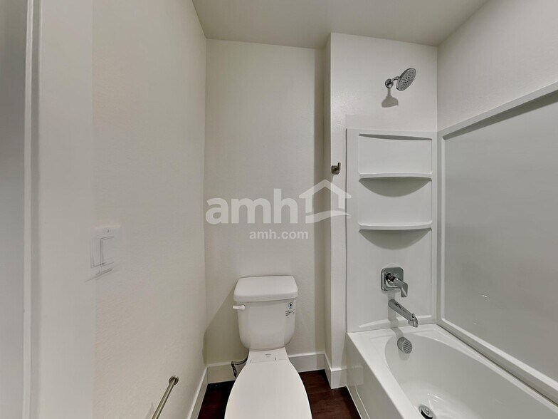 Building Photo - 11638 Broken Top Dr