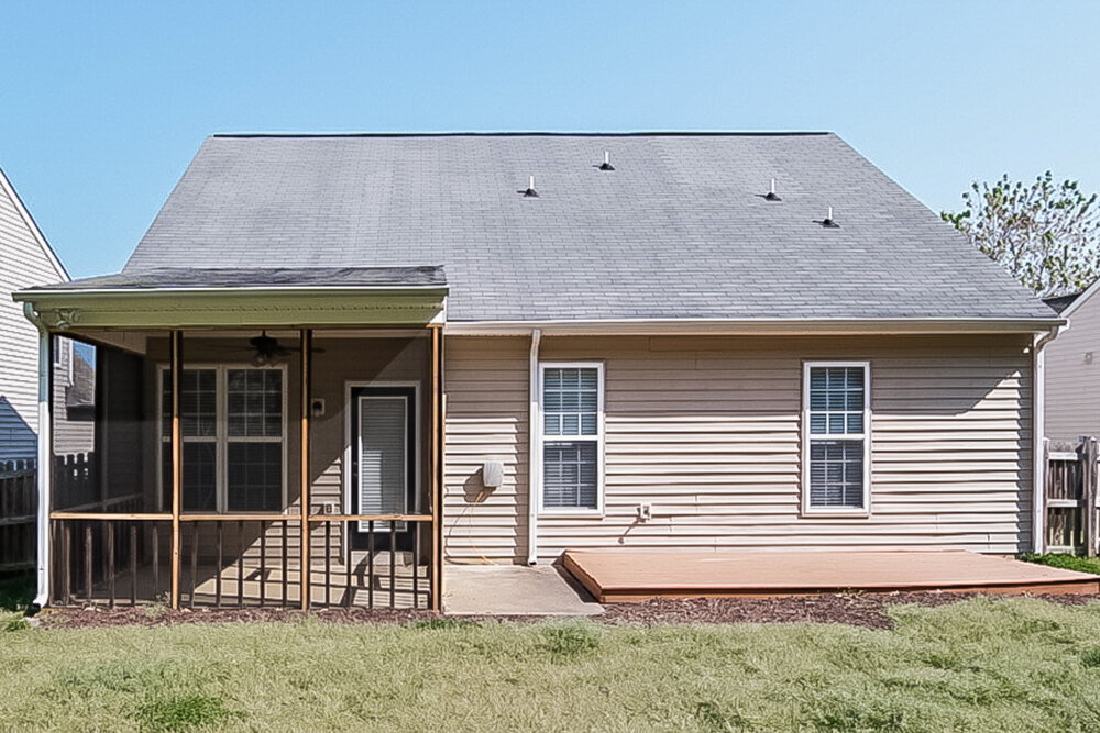 Building Photo - 240 Haywood Ln