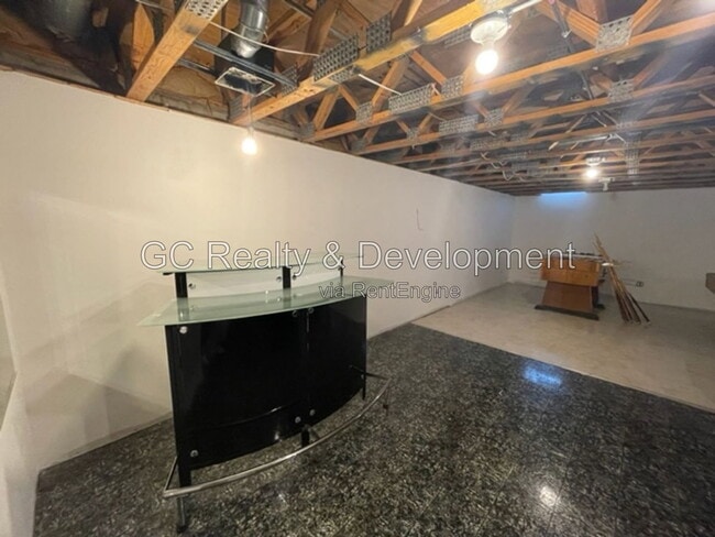 Building Photo - 2193 Hitching Post Ln