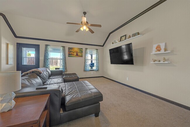 Building Photo - 12300 Hunters Knoll Dr