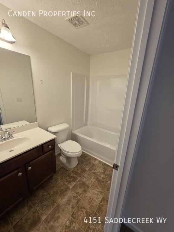 Building Photo - 4151 Saddlecreek Wy