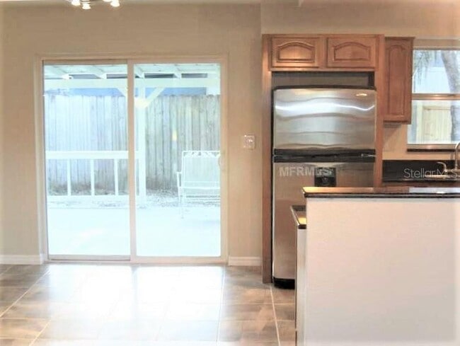 Building Photo - 2205 Morningside Dr