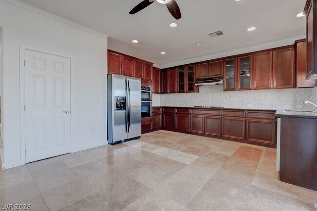 Building Photo - 31 Via Mantova