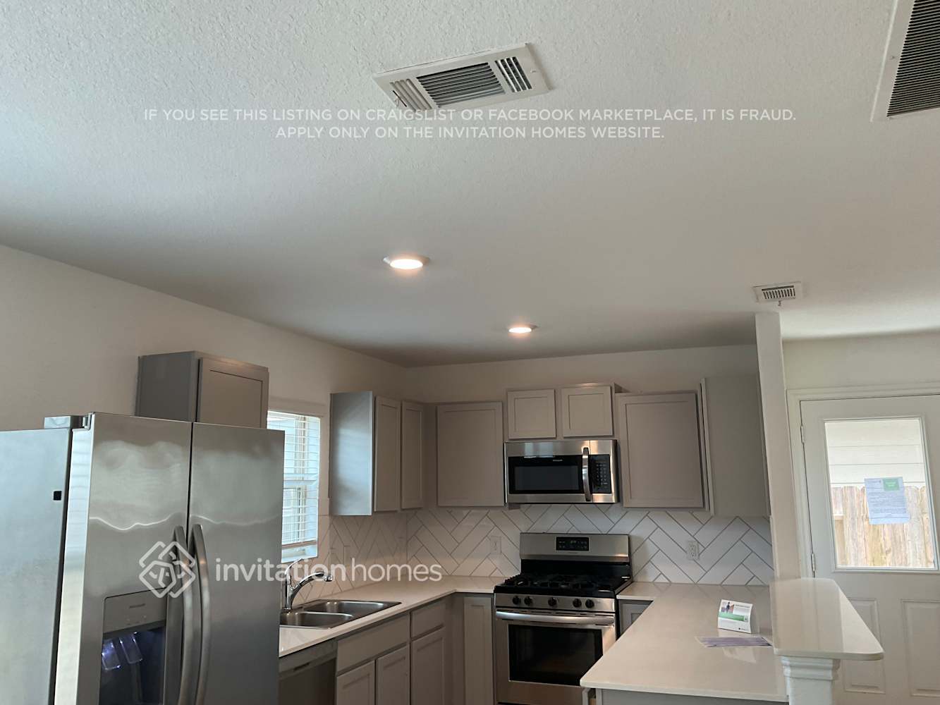 Building Photo - 22315 Stoney Ravine Dr