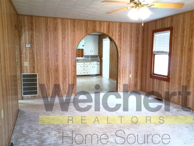 Building Photo - Charming 2-Bedroom Home for Rent – Great L...