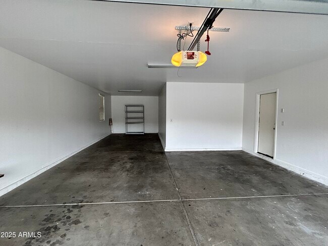 Building Photo - 8773 W Flynn Ln