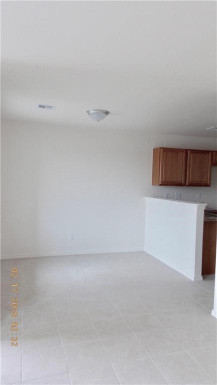 Building Photo - 2524 Porter Ave