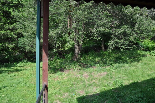 Building Photo - 612 Grant Ave