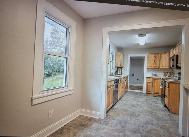 Building Photo - 1216 Kentucky Ave