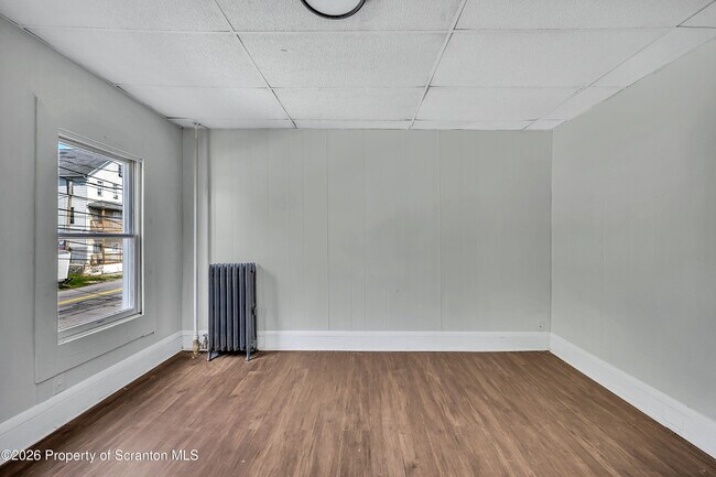 Building Photo - 1149 Luzerne St