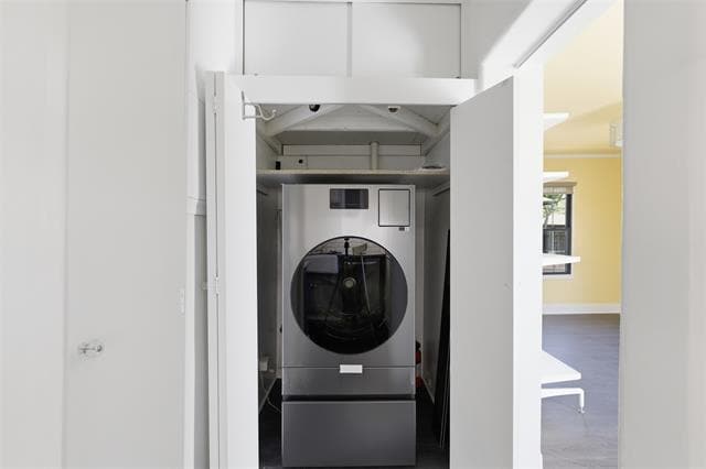 Building Photo - 5310 Bradford Dr