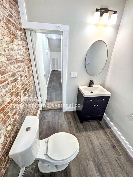 Building Photo - 7621 Virginia Ave