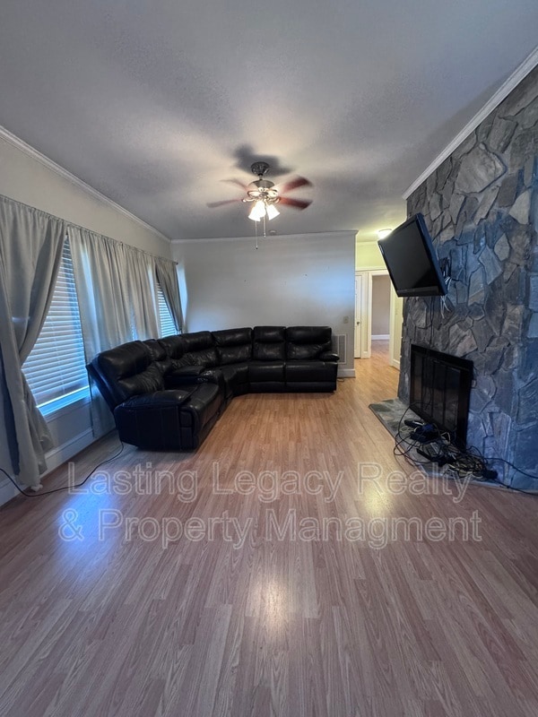 Building Photo - 3306 Brown Pond Ln