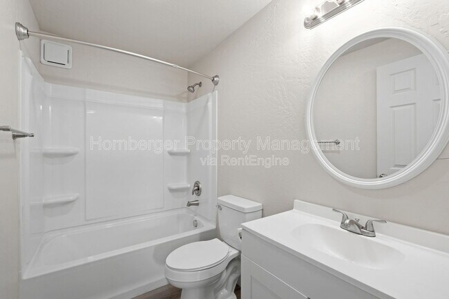 Building Photo - 3939 N Mayfair St