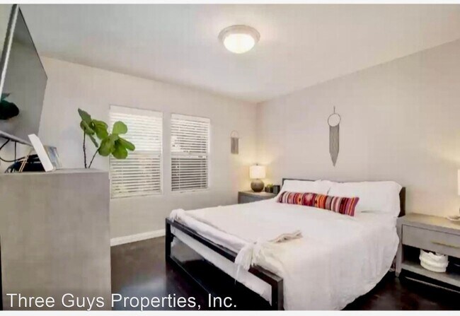 Building Photo - 2 br, 2 bath House - 3205 Garrison St
