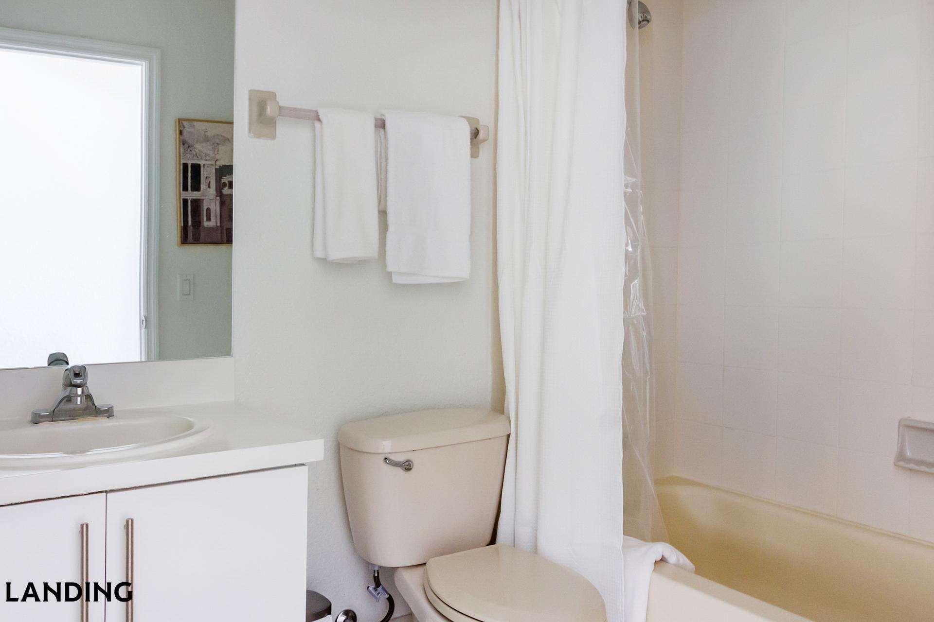 Building Photo - 1140 SE 24th Rd