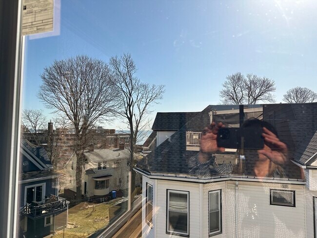 Building Photo - 86 Sagamore Ave