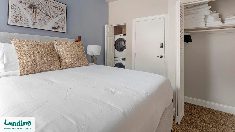 Building Photo - 617 W Lexington St