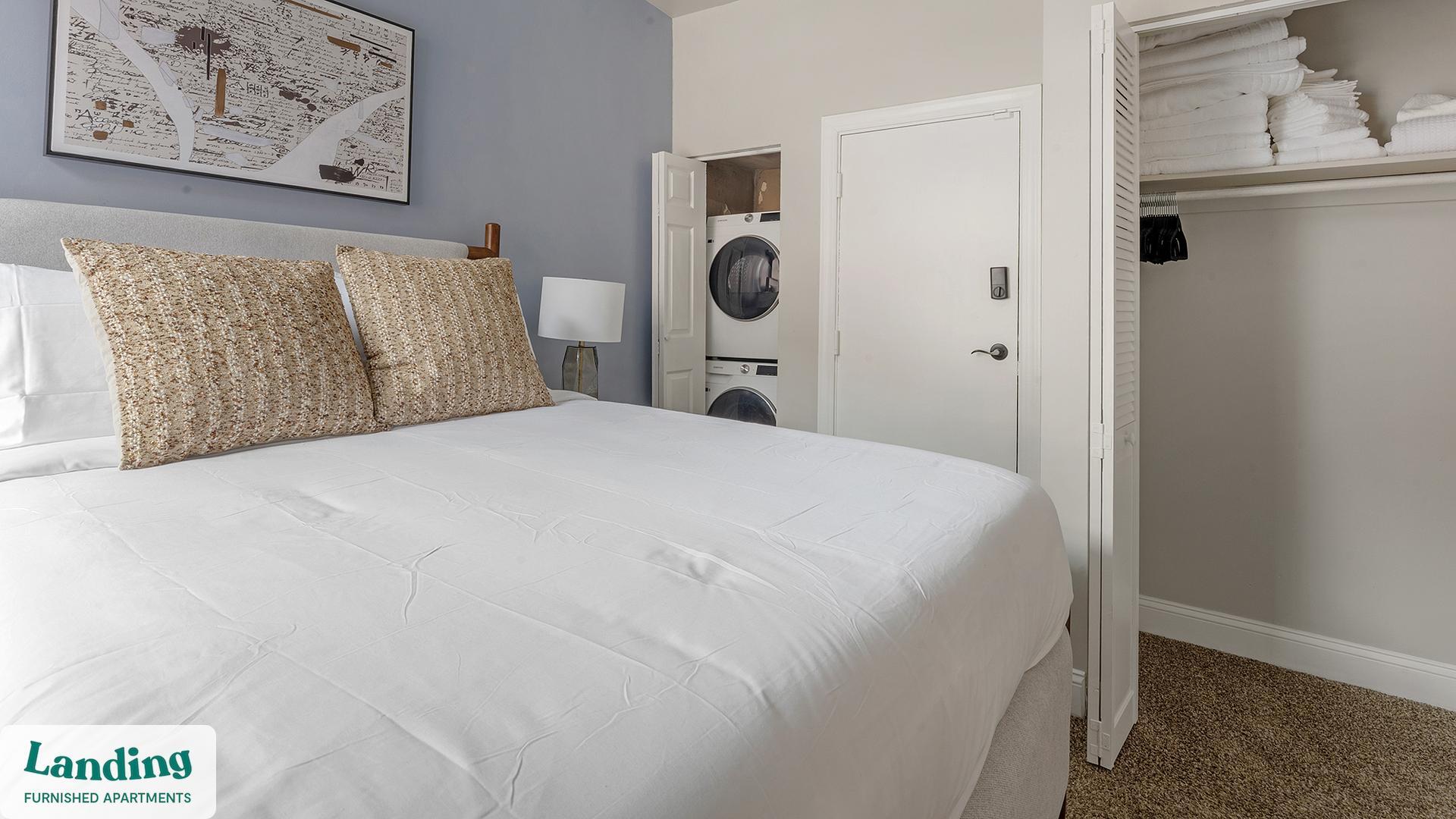 Building Photo - 617 W Lexington St