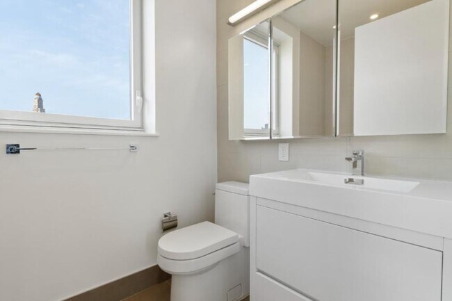 Building Photo - 1 bedroom in Brooklyn NY 11217
