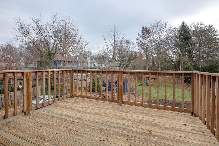 VIEW FROM UPPER DECK - 309 Warwick Rd