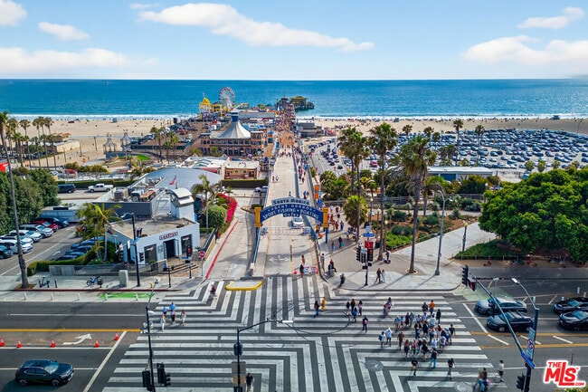 Building Photo - 1234 19th St