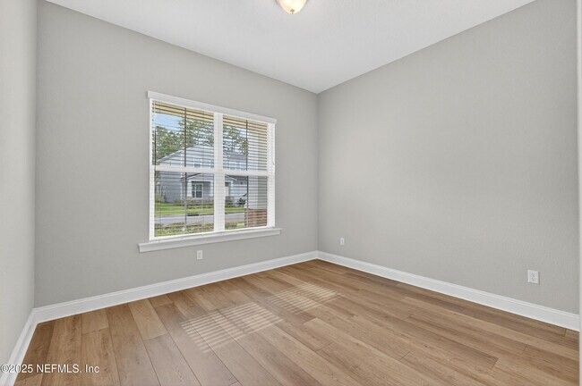 Building Photo - 105 Wye Rd