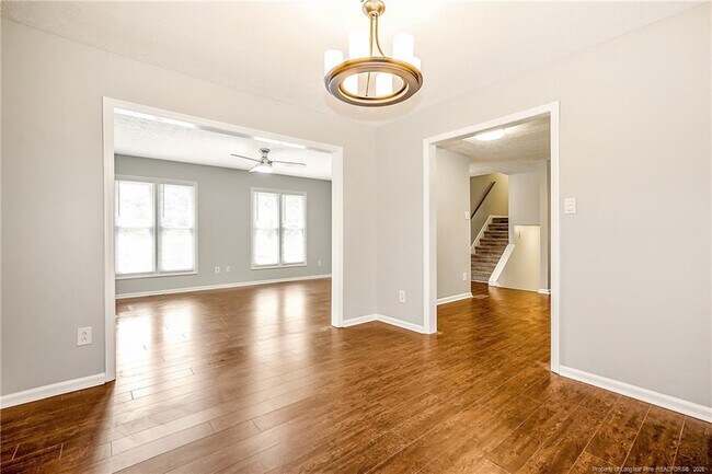 Building Photo - 221 Waxhaw Dr