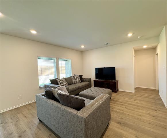 Building Photo - 390 Zenyatta Dr