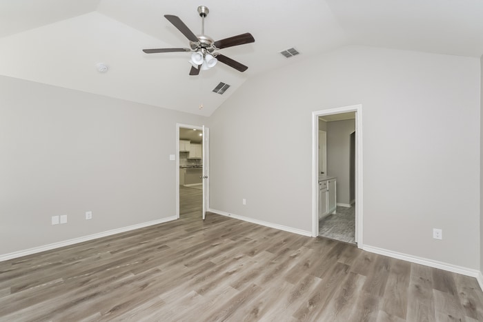 Building Photo - 3903 Bridle Path Ln